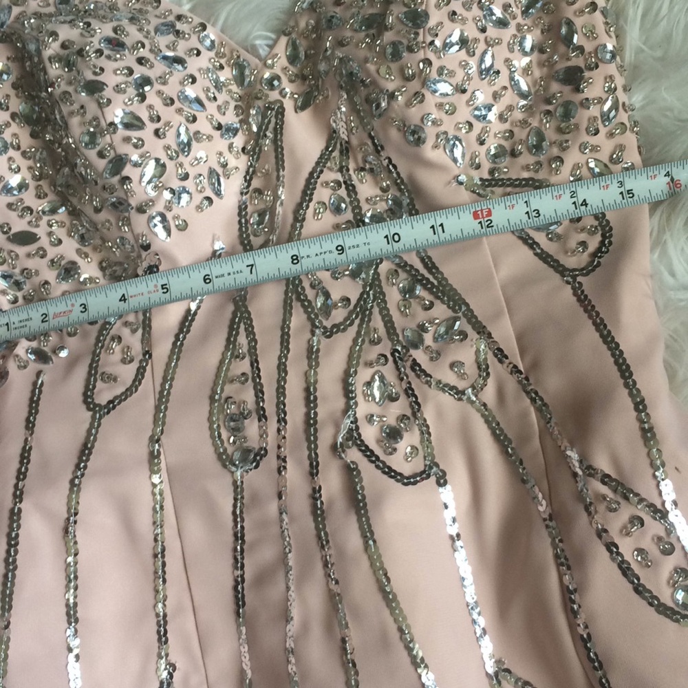 Beaded dress 👗 - Picture 8 of 8